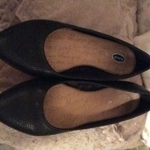 Dr Scholls black flats